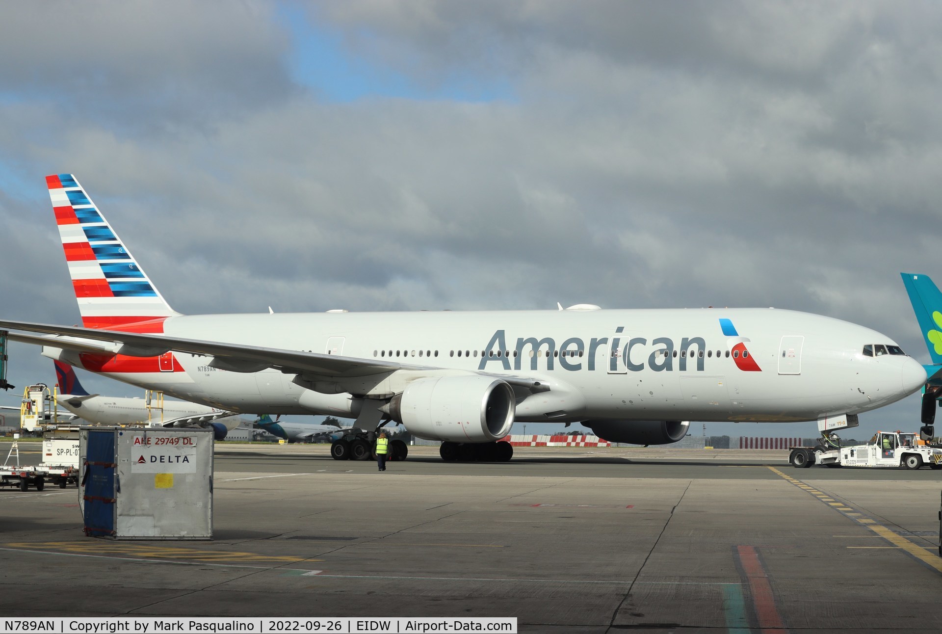 N789AN, 2000 Boeing 777-223 C/N 30252, Boeing 777-223