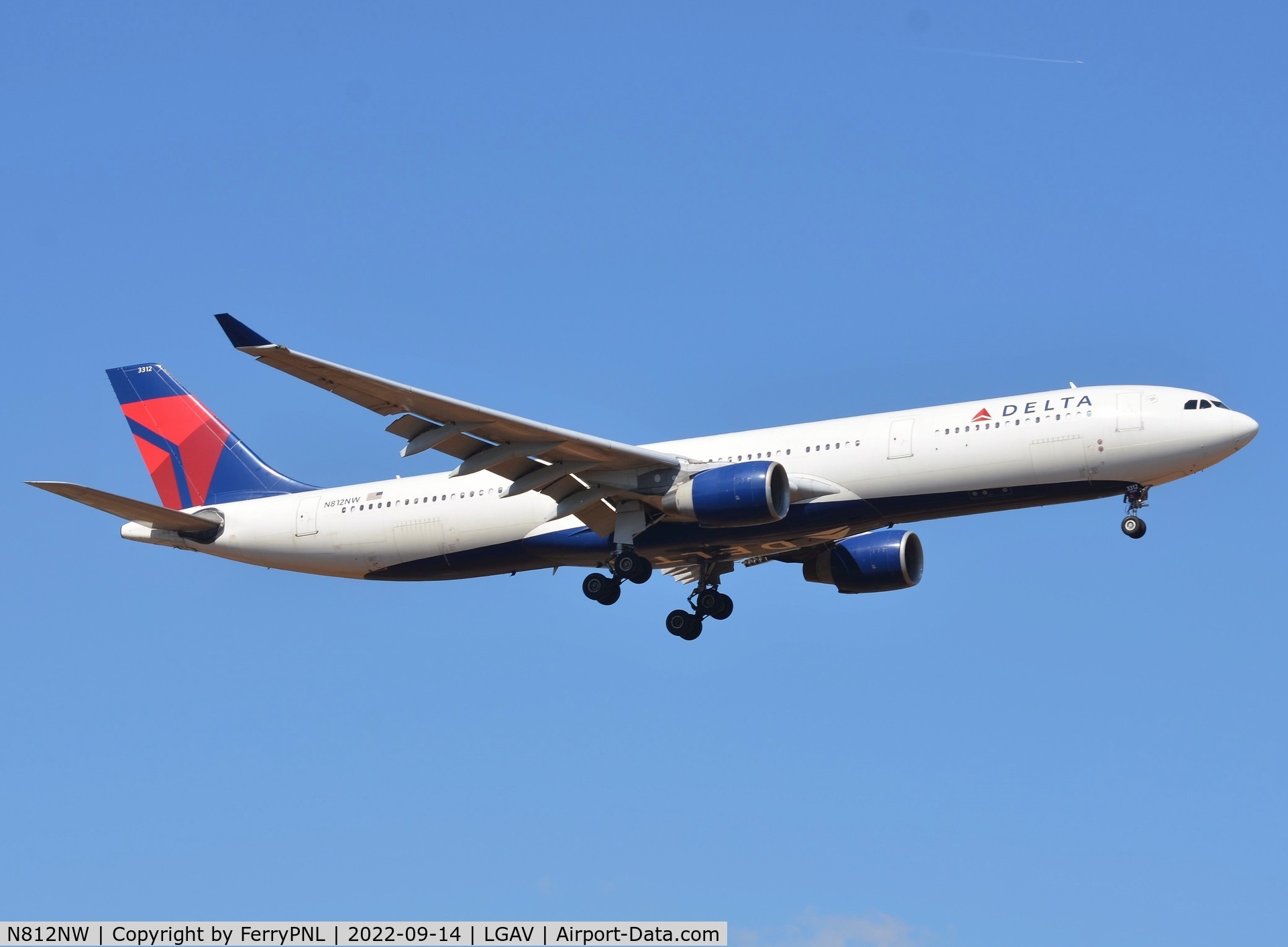 N812NW, 2006 Airbus A330-323 C/N 0784, Arrival of Delta A333