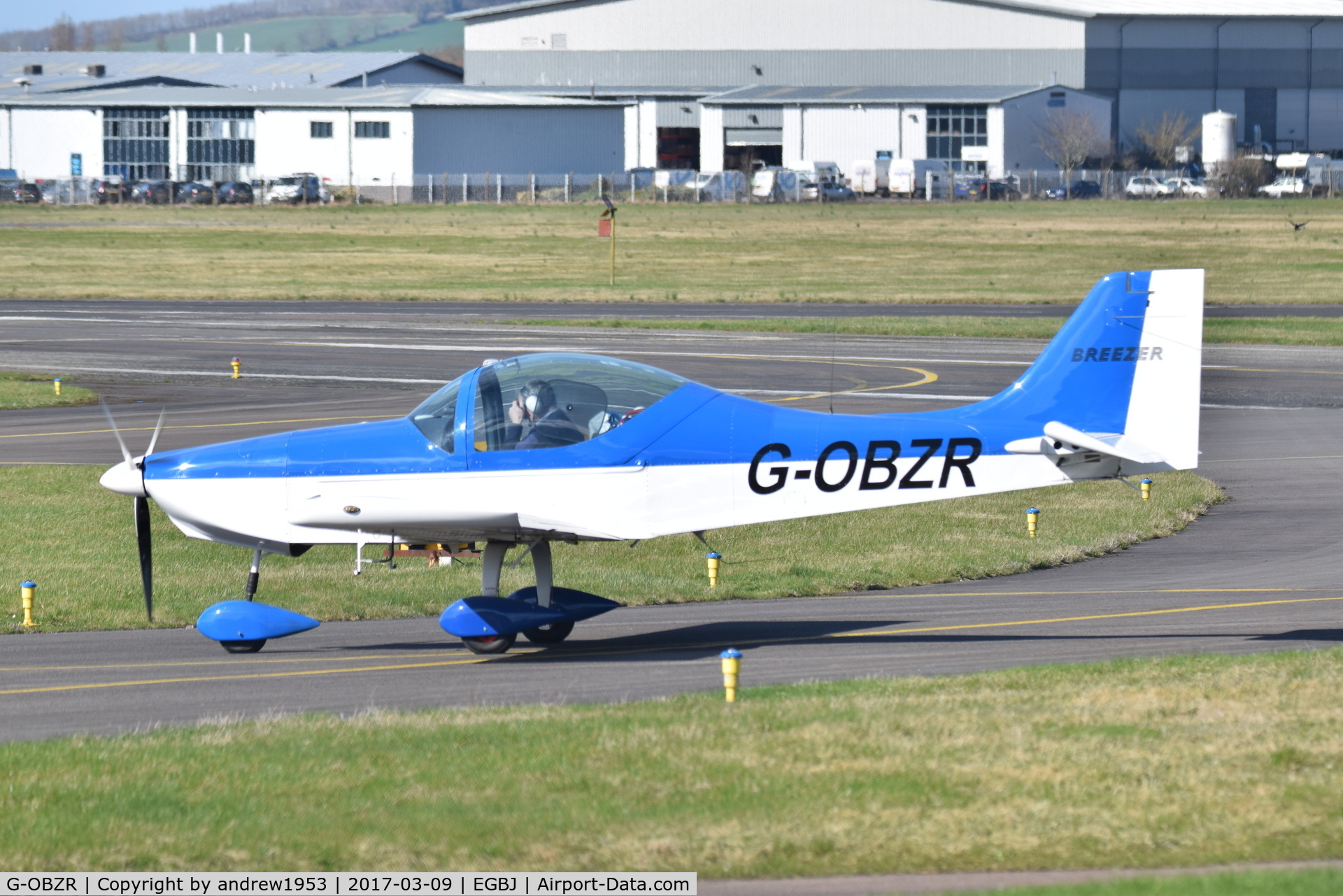G-OBZR, 2011 Breezer B600 C/N 019LSA, G-OBZR at Gloucestershire Airport.