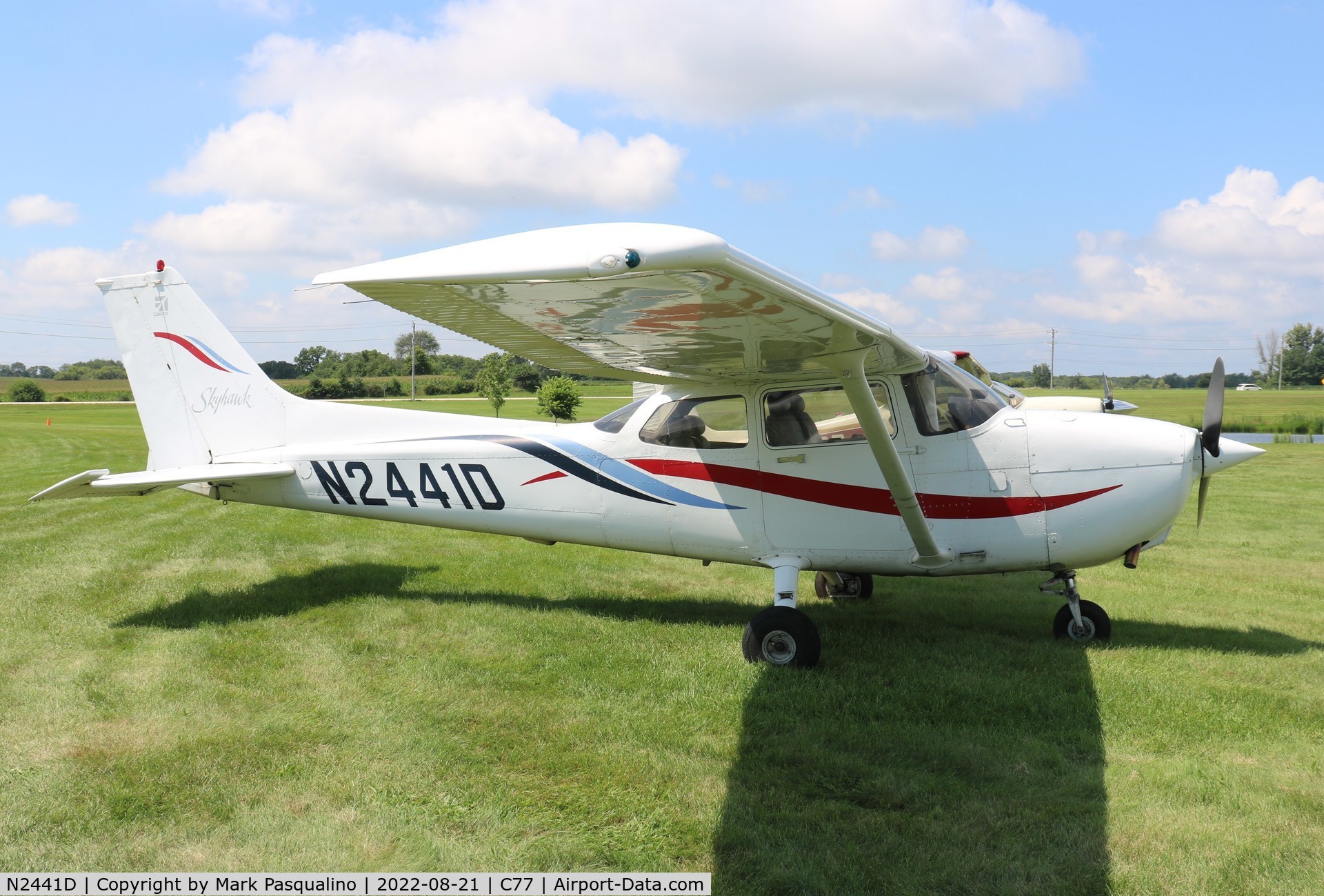 N2441D, 2000 Cessna 172R Skyhawk C/N 17280983, Cessna 172R