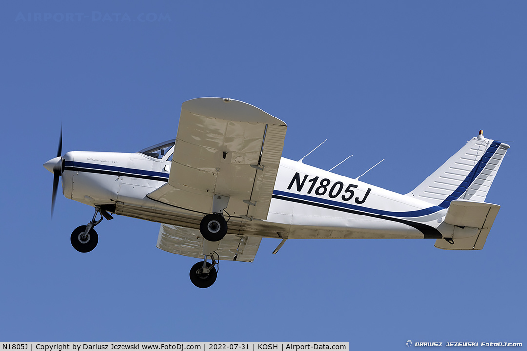 N1805J, 1968 Piper PA-28-140 C/N 28-24233, Piper PA-28-140 Cherokee Cruiser  C/N 28-24233, N1805J