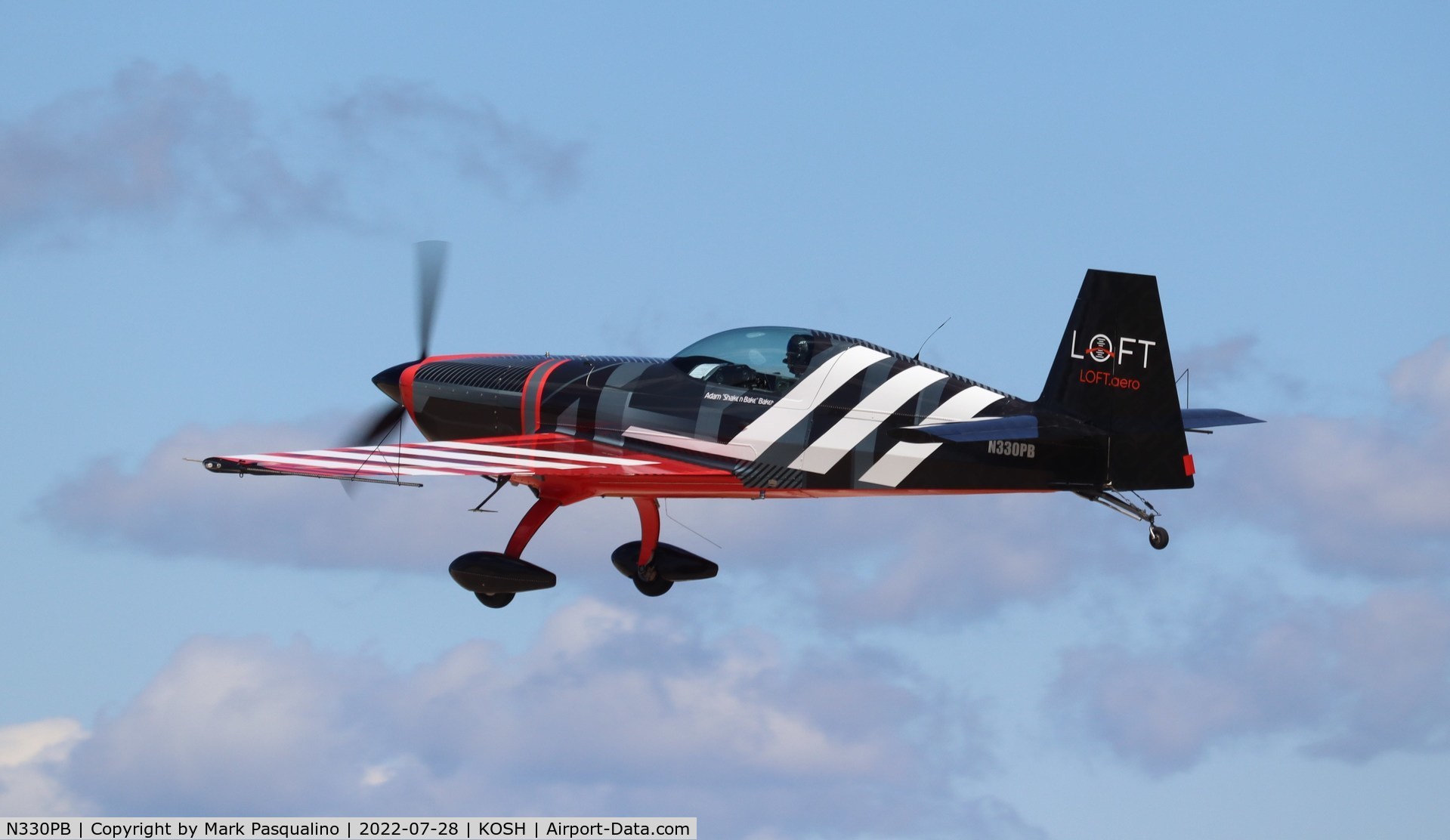 N330PB, 2012 Extra EA-300LC C/N LC016, Extra 300L/C