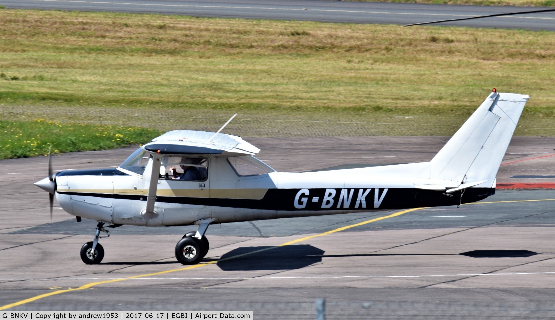G-BNKV, 1979 Cessna 152 C/N 152-83079, G-BNKV at Gloucestershire Airport.