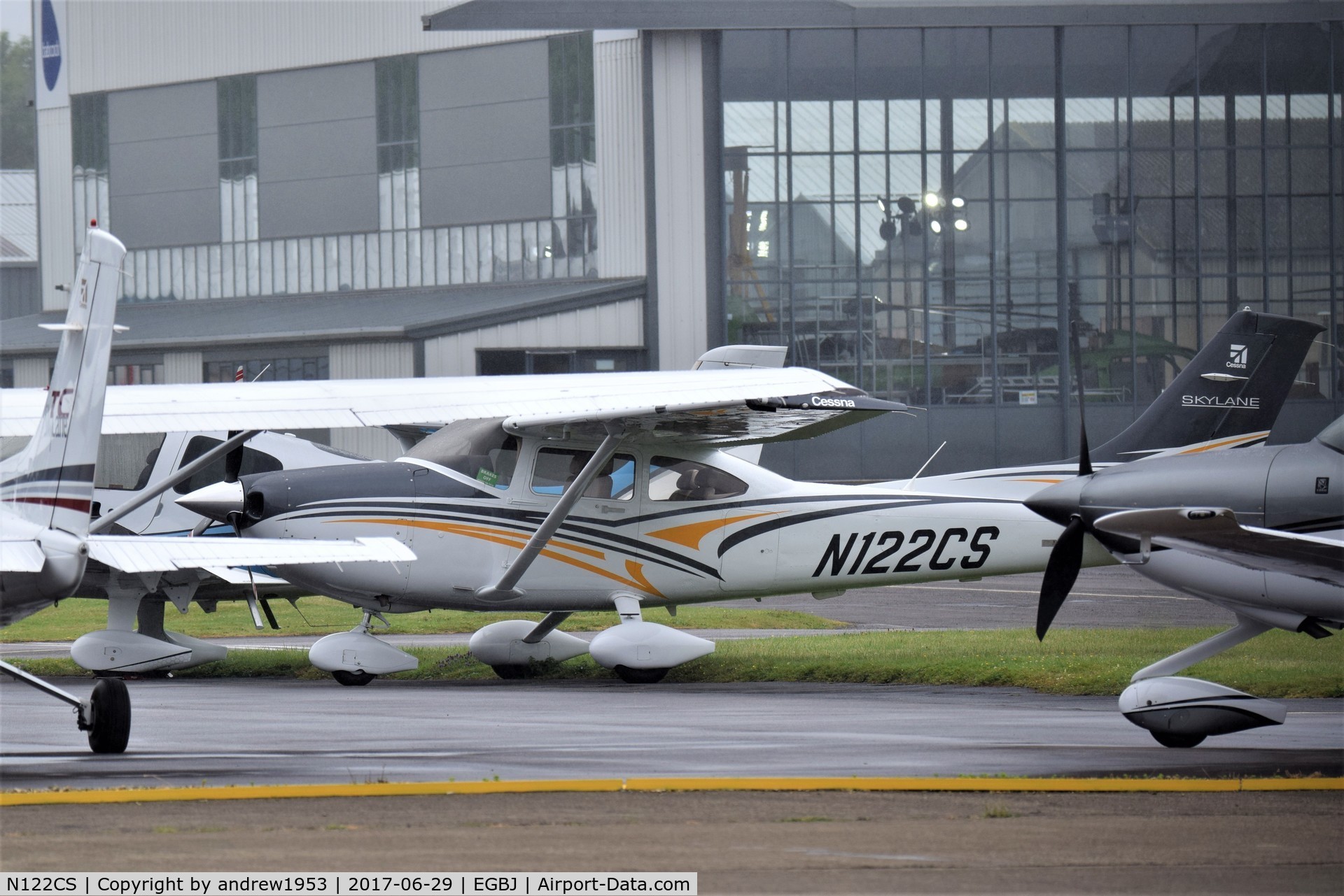 N122CS, 2015 Cessna 182T Skylane Skylane C/N 18282414, N122CS at Gloucestershire Airport.