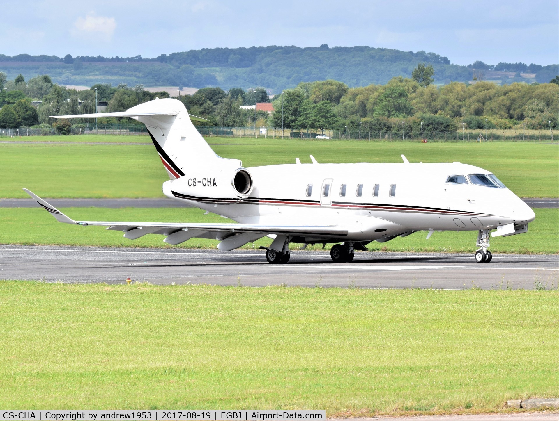 CS-CHA, 2014 Bombardier Challenger 350 (BD-100-1A10) C/N 20544, CS-CHA at Gloucestershire Airport.
