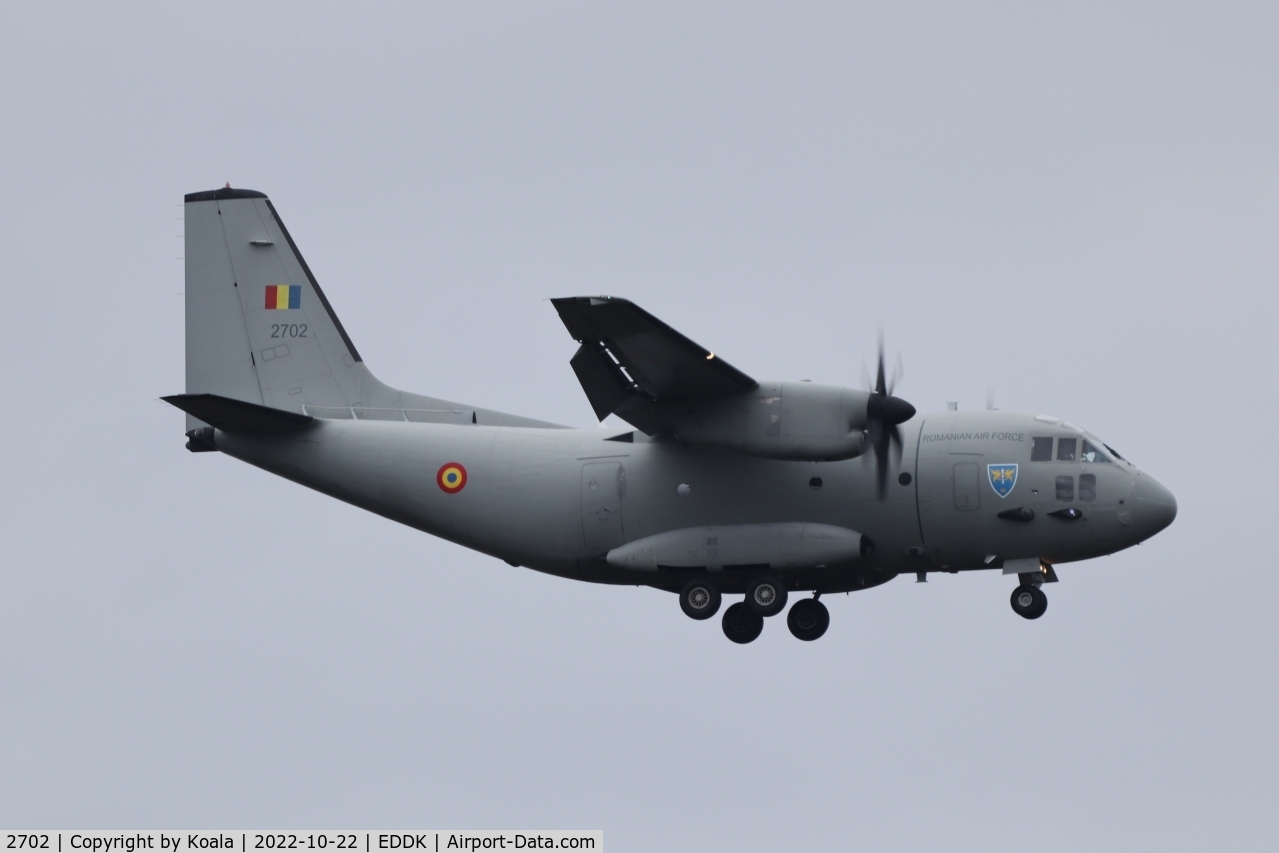 2702, Alenia C-27J Spartan C/N 4144, Arrival from Bucarest, runway 14L.