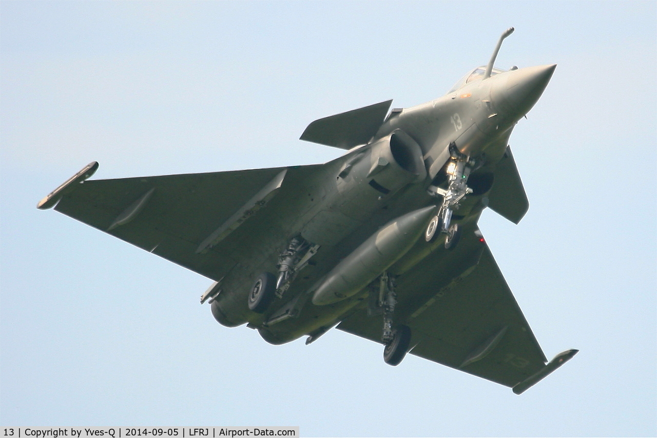 13, Dassault Rafale M C/N 13, Dassault Rafle M, Short approach rwy 08, Landivisiau Naval Air Base (LFRJ)