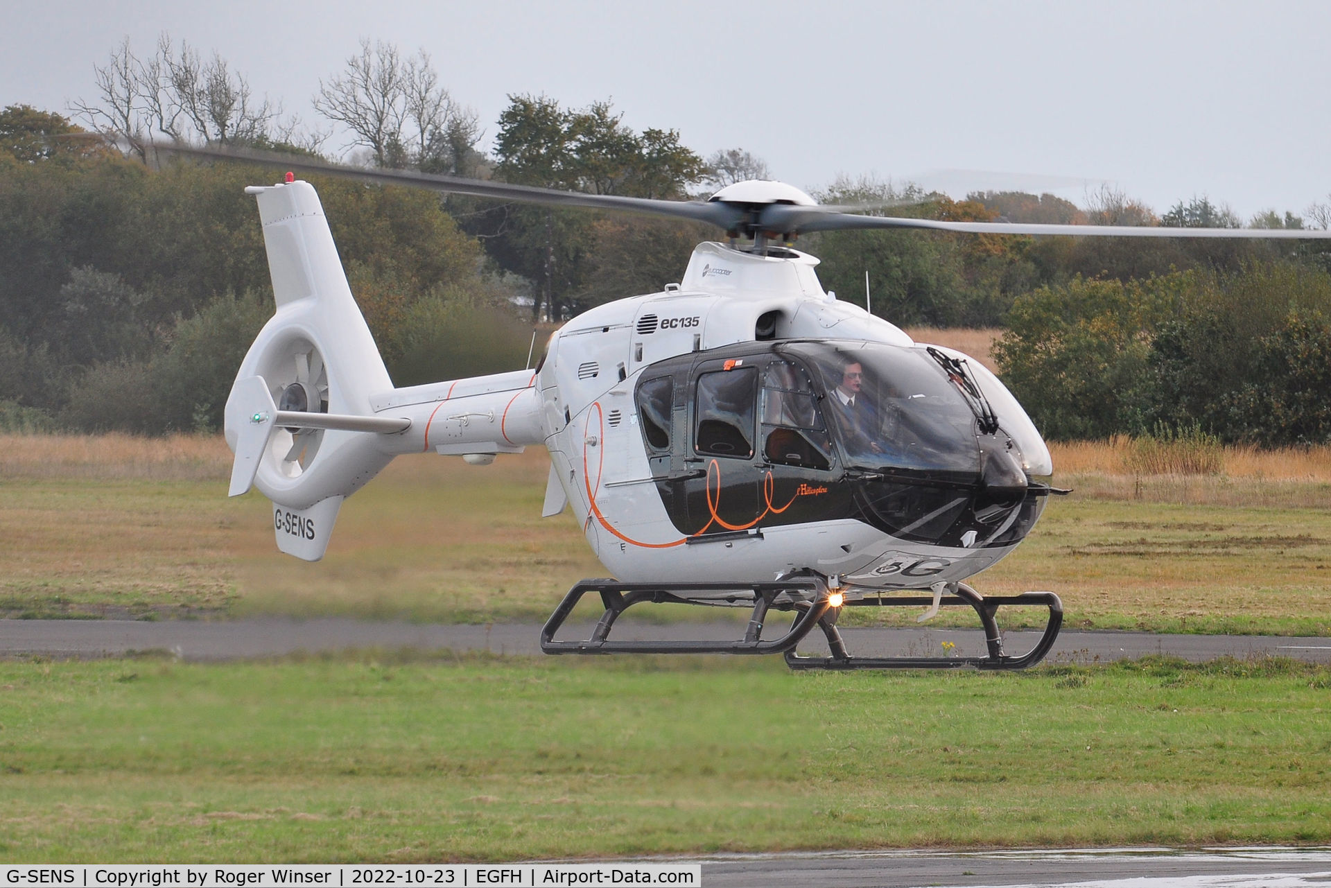 G-SENS, 2009 Eurocopter EC-135T-2+ C/N 0833, Visiting helicopter operated by Saville Air Services lifting.