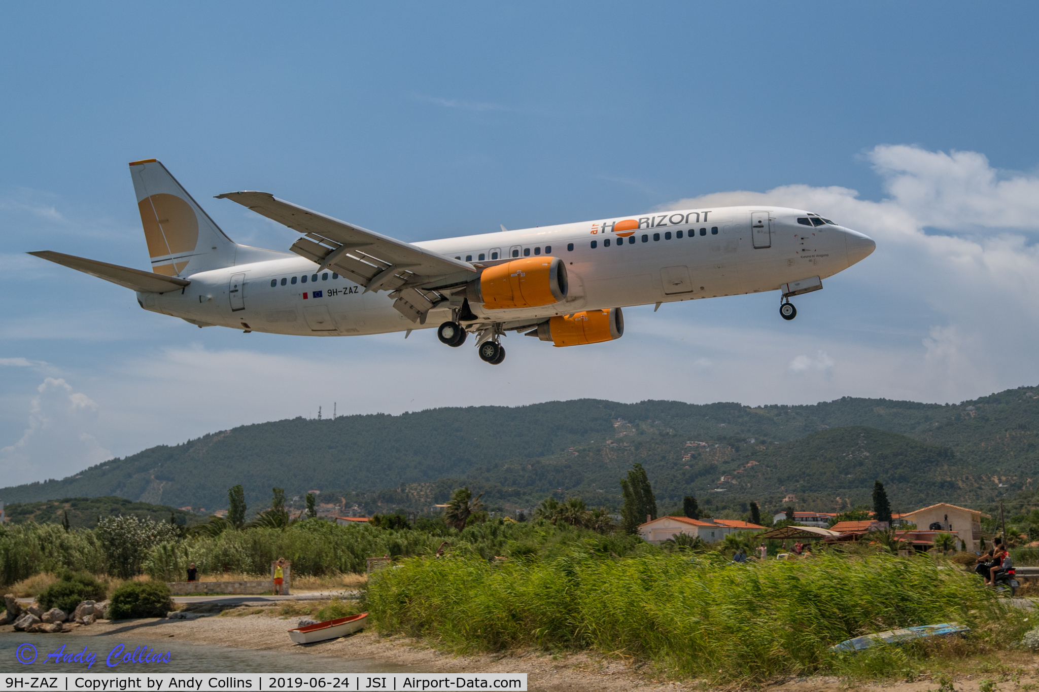 9H-ZAZ, 1991 Boeing 737-436 C/N 25349, Landing at Skiathos (JSI) Greece