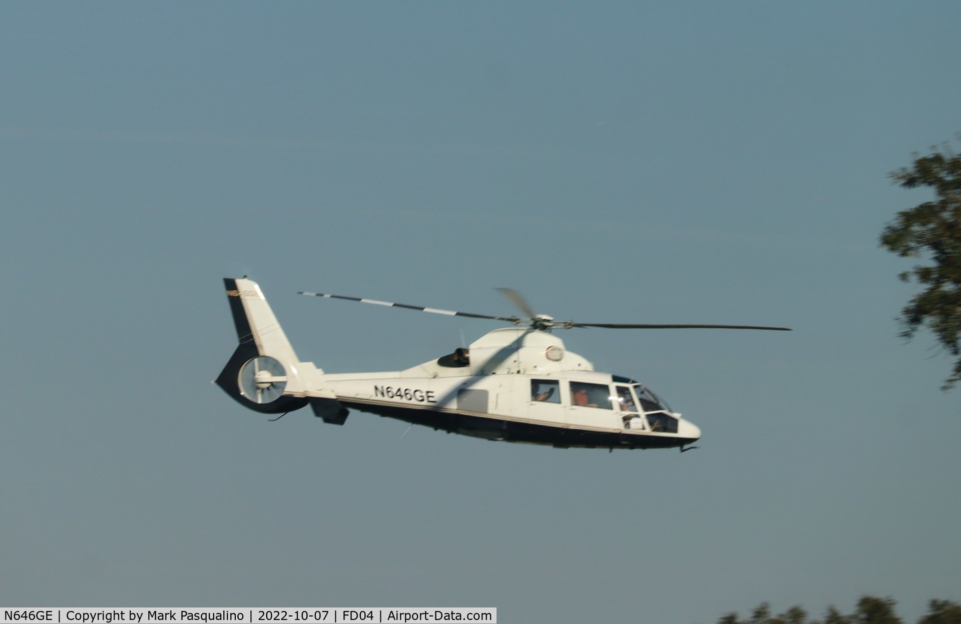N646GE, Eurocopter AS-365N-2 Dauphin 2 C/N 6465, Eurocopter AS-365N-2 Dauphin 2