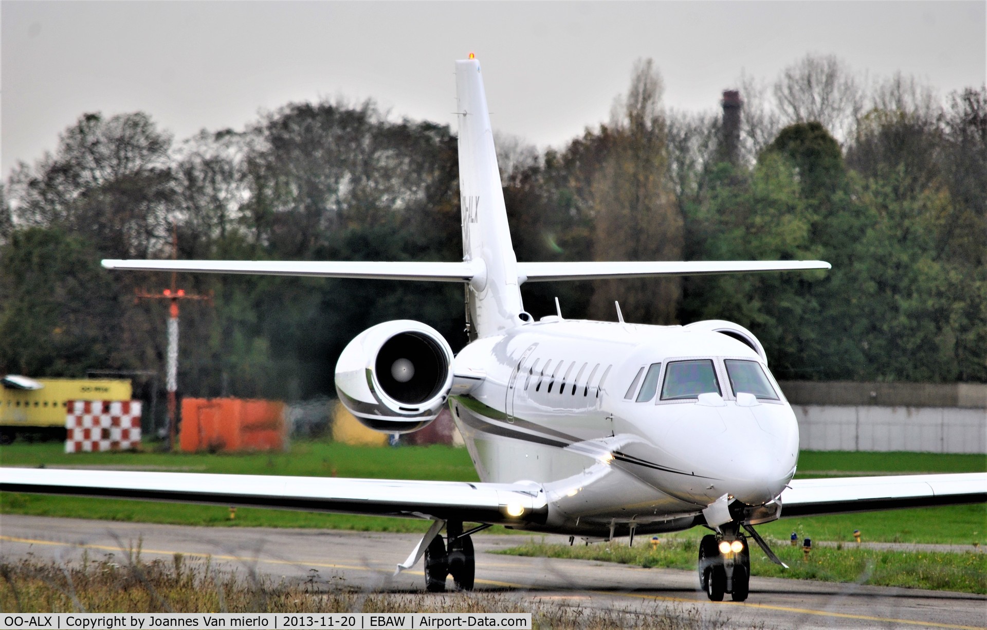 OO-ALX, 2009 Cessna 680 Citation Sovereign C/N 680-0271, Antwerp