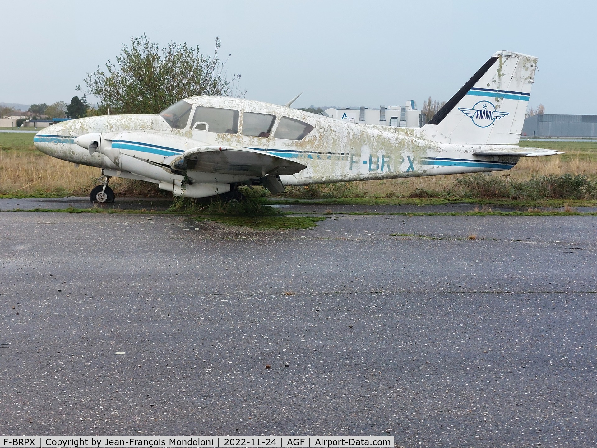F-BRPX, Piper PA-23-250 Aztec C/N 274285, No sky anymore...
