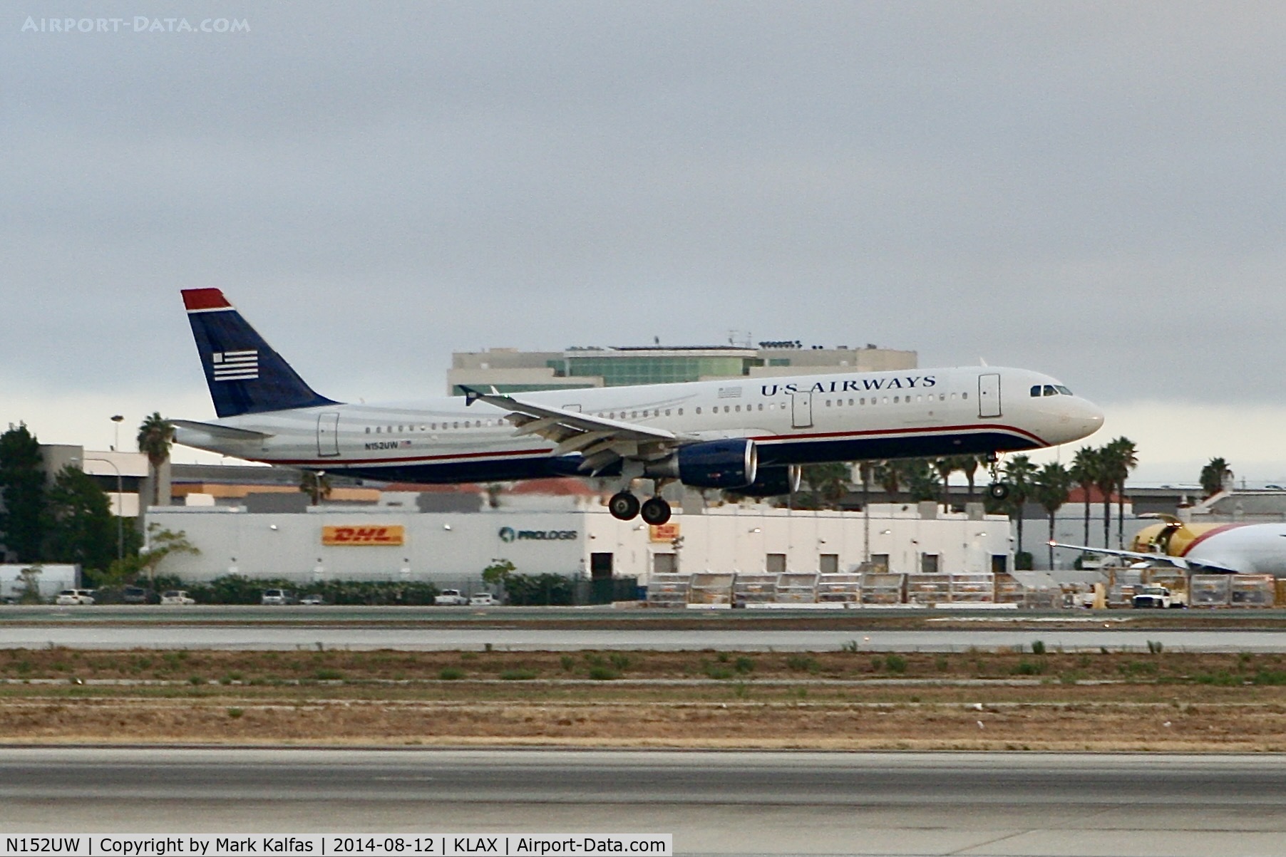 N152UW, 2013 Airbus A321-211 C/N 5588, US Airways Airbus A321-211, N152UW landing on 25L LAX