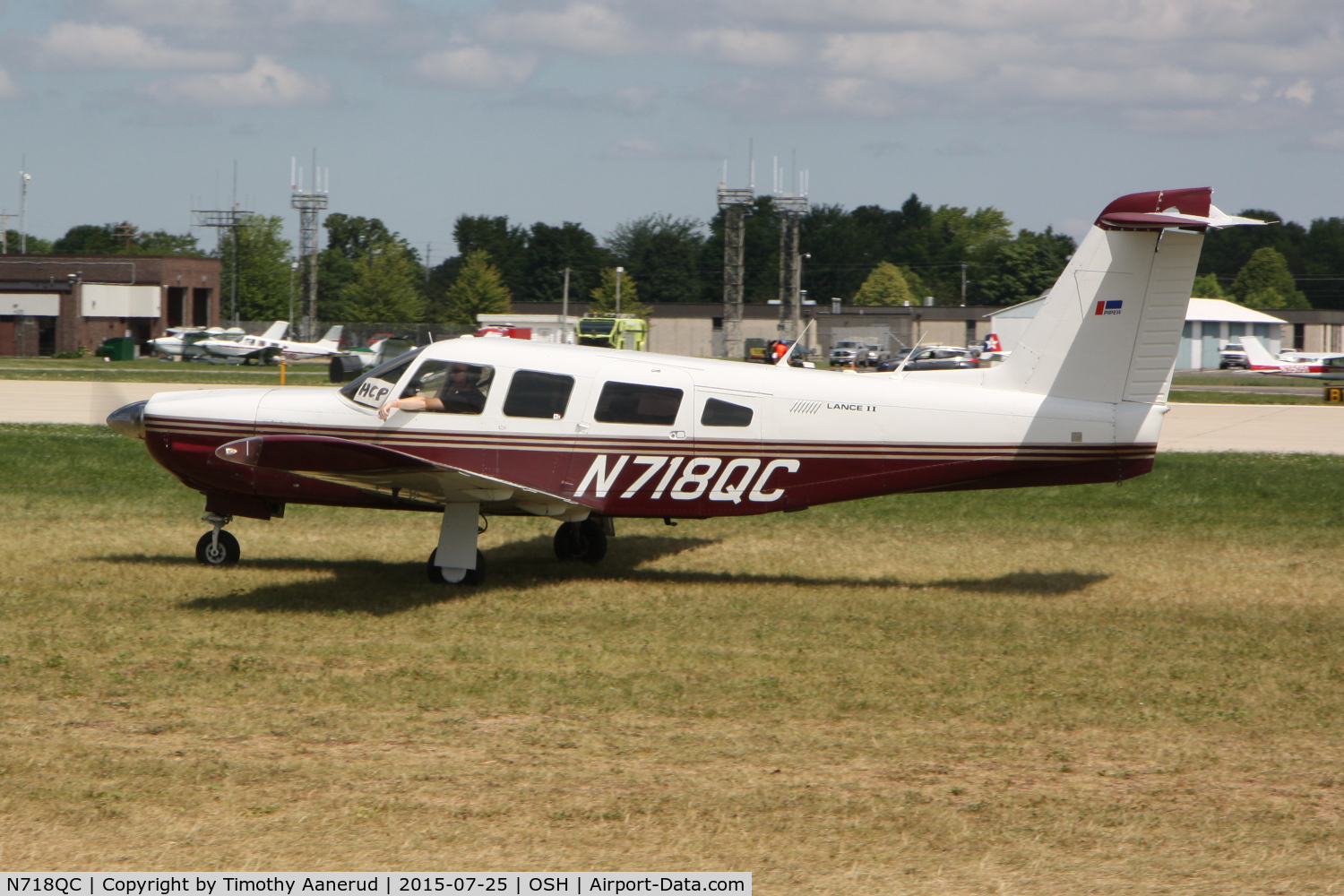 N718QC, 1978 Piper PA-32RT-300 Lance II C/N 32R-7885135, 1978 Piper PA-32RT-300 Lance II, c/n: 32R-7885135, AirVenture 2015