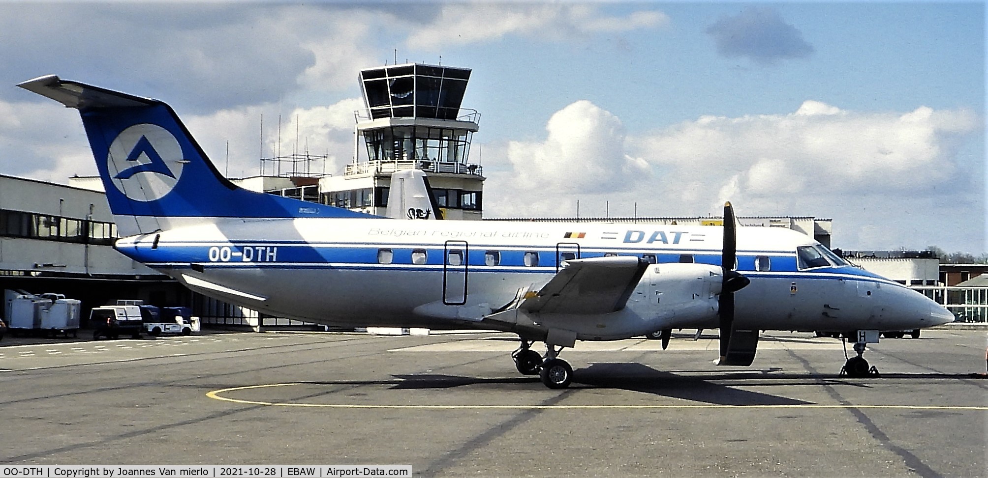 OO-DTH, 1988 Embraer EMB-120ER Brasilia C/N 120104, Slide scan