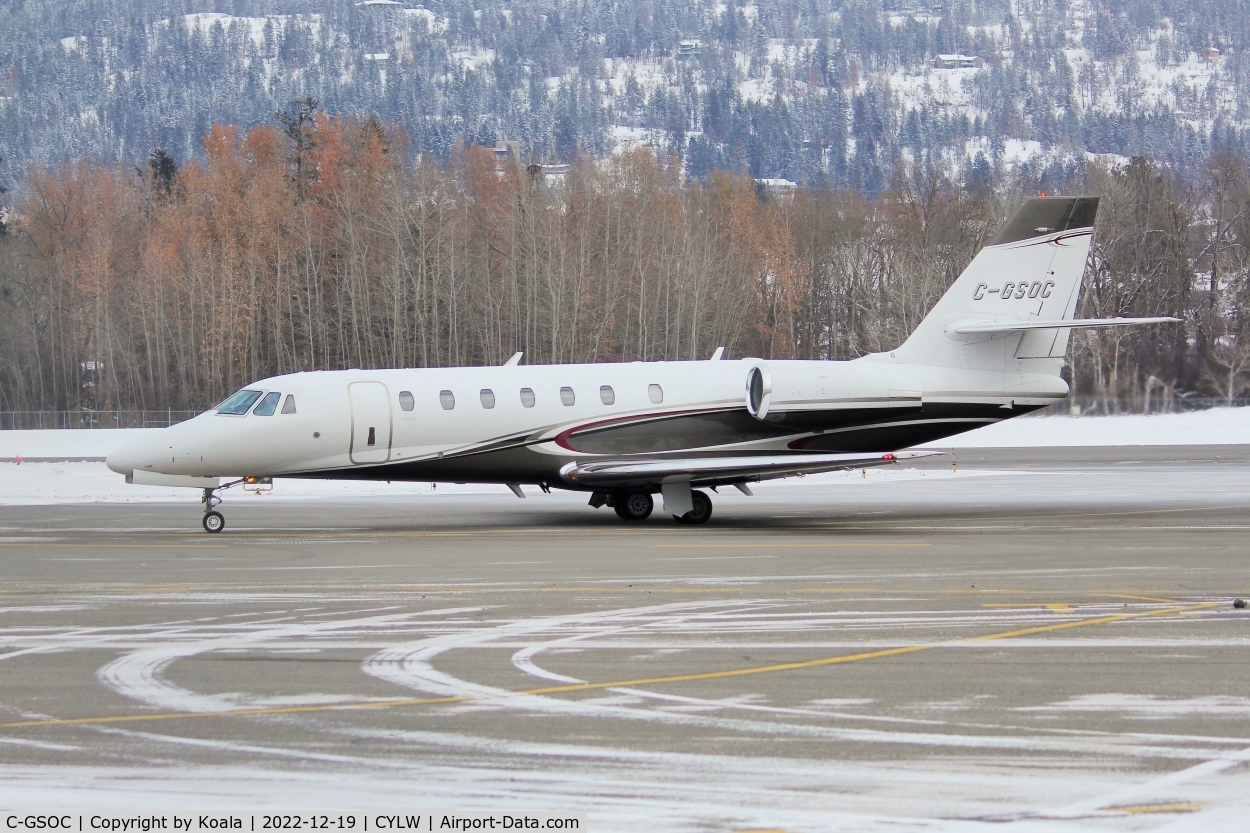 C-GSOC, 2008 Cessna 680 Citation Sovereign C/N 680-0195, Arrival from Calgary.