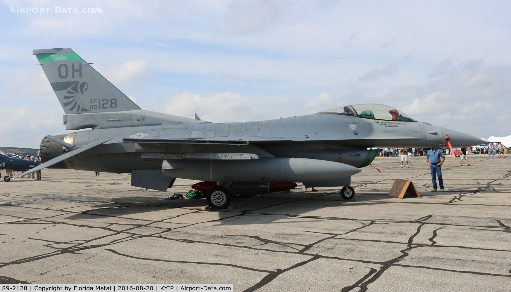 89-2128, 1989 General Dynamics F-16CM Fighting Falcon C/N 1C-281, F-16CM zx