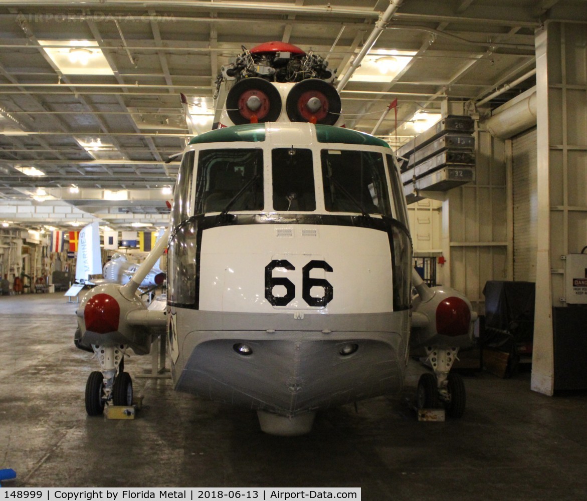 148999, Sikorsky UH-3H Sea King C/N 61073, H-3 Sea King zx USS Hornet