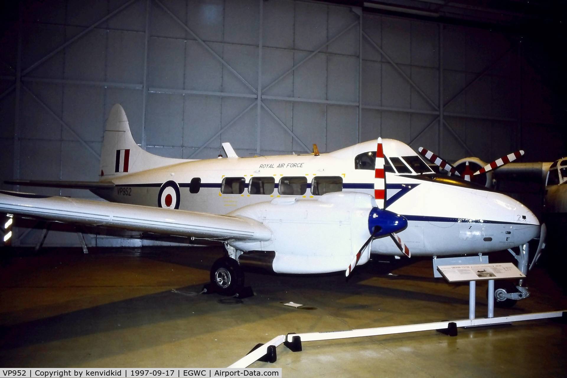 VP952, De Havilland DH-104 Devon C.2 C/N 04048, A visit to Cosford in 1997.