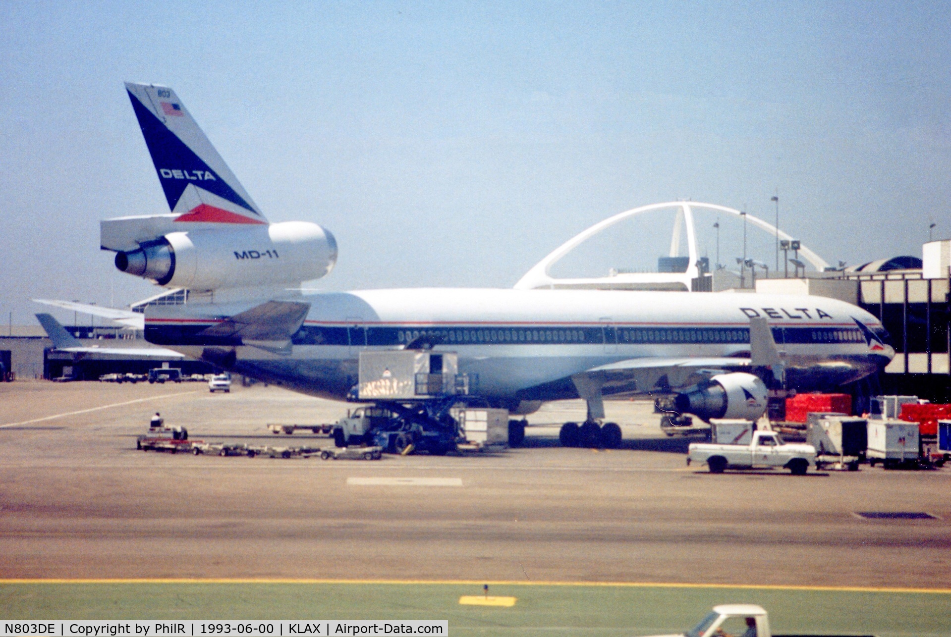 N803DE, 1991 McDonnell Douglas MD-11 C/N 48474, N803DE 1991 MD-11 Delta Airlines LAX