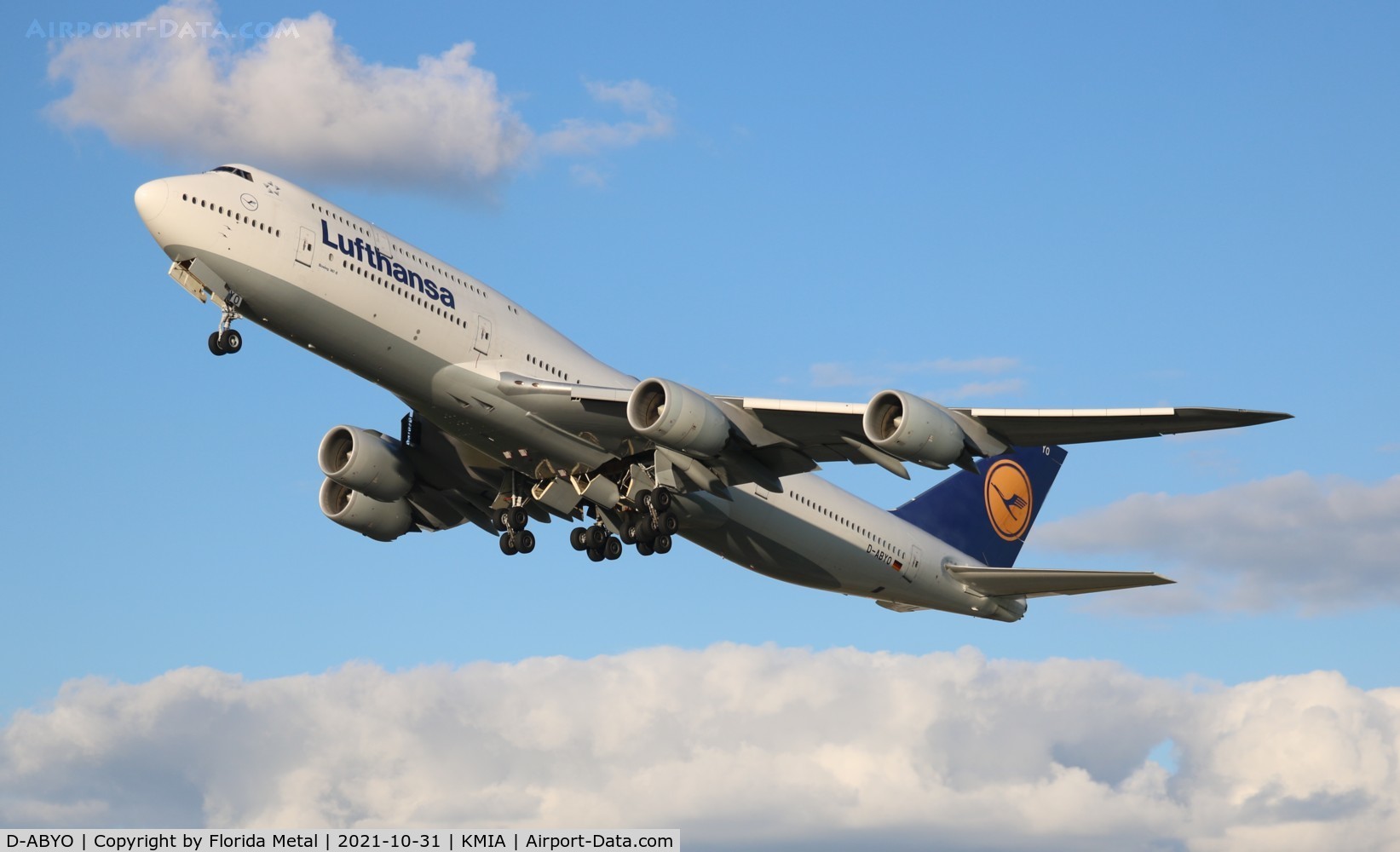 D-ABYO, 2014 Boeing 747-830 C/N 37841, Lufthansa 747-8 zx
