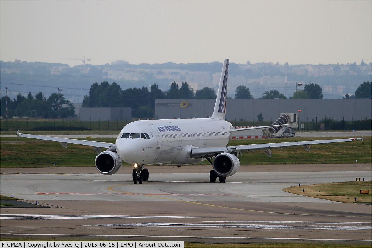 F-GMZA, 1994 Airbus A321-111 C/N 498, Airbus A321-111, Taxiing to holding point Charlie rwy 08, Paris-Orly airport (LFPO-ORY)