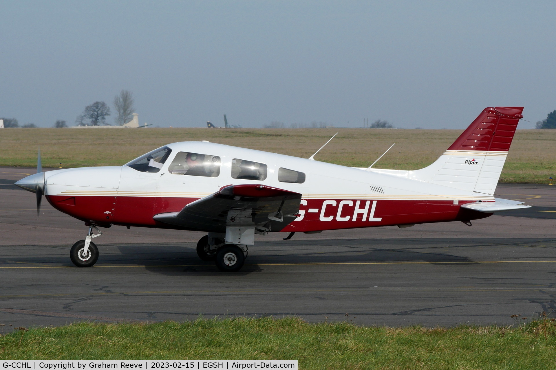 G-CCHL, 1998 Piper PA-28-181 Cherokee Archer III C/N 2843176, Just landed at Norwich.
