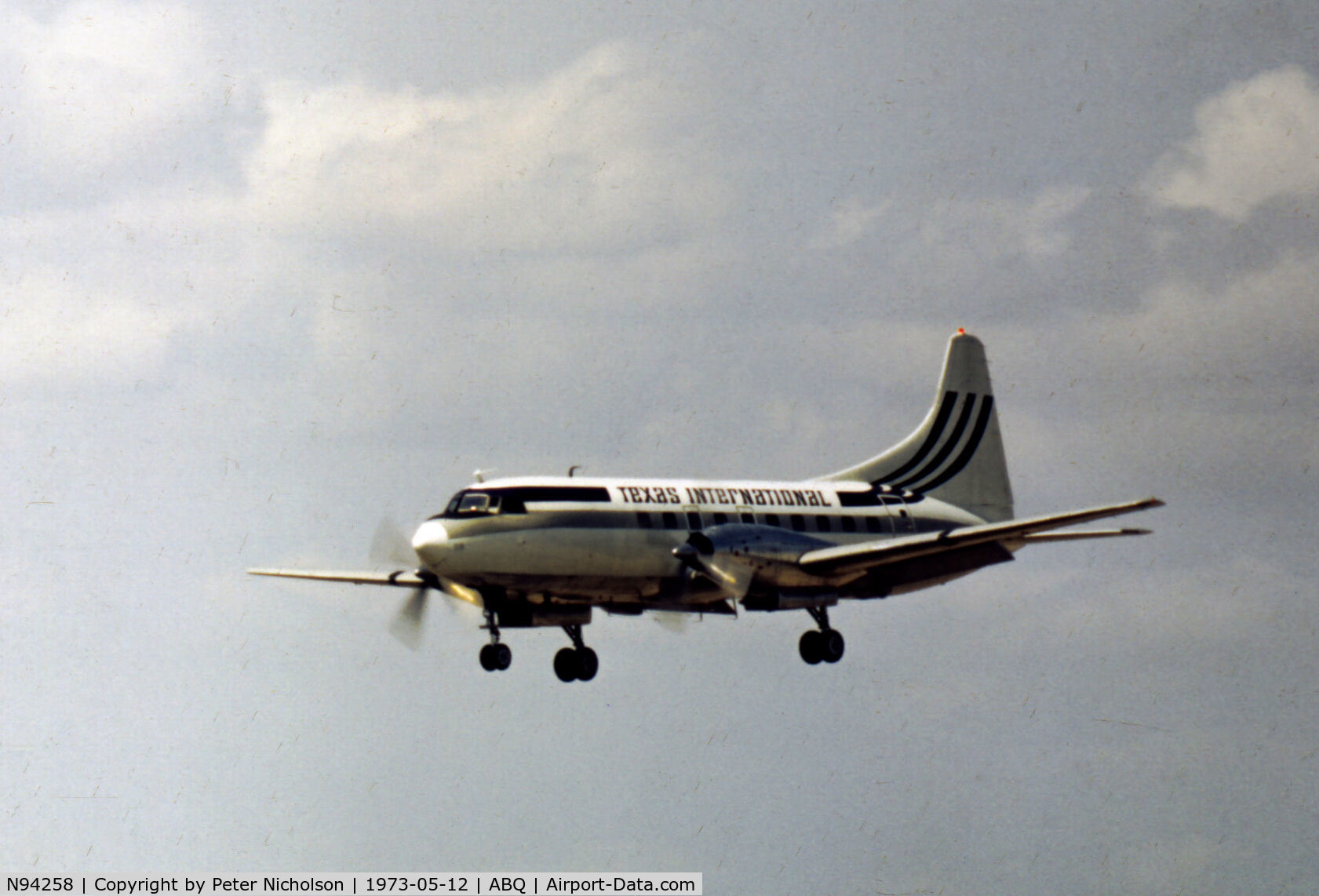 N94258, 1948 Convair 600-240D C/N 119, Convair of Texas International on approach to Albuquerque, New Mexico in May 1973