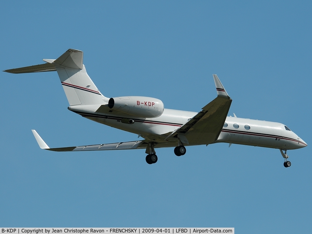 B-KDP, 1997 Gulfstream Aerospace G-V C/N 514, Metrojet