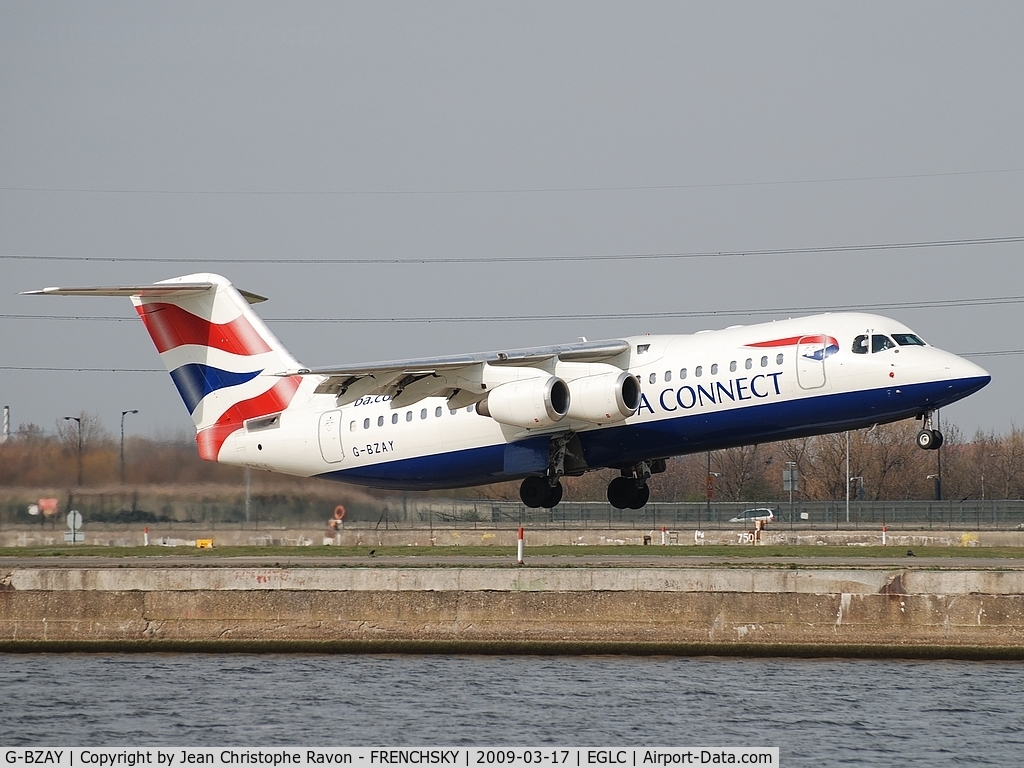G-BZAY, 2000 British Aerospace Avro 146-RJ100 C/N E3368, BA CityFlyer