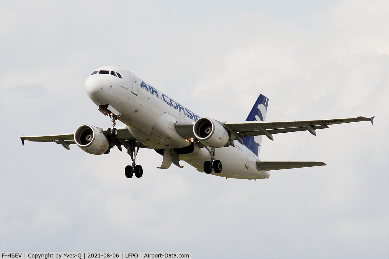 F-HBEV, 2009 Airbus A320-214 C/N 3952, Airbus A320-216, Take off rwy 24, Paris Orly airport (LFPO - ORY)