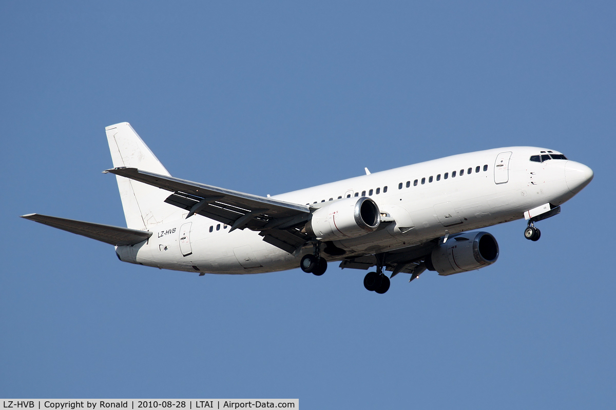 LZ-HVB, Boeing 737-3S1 C/N 24834, at ayt