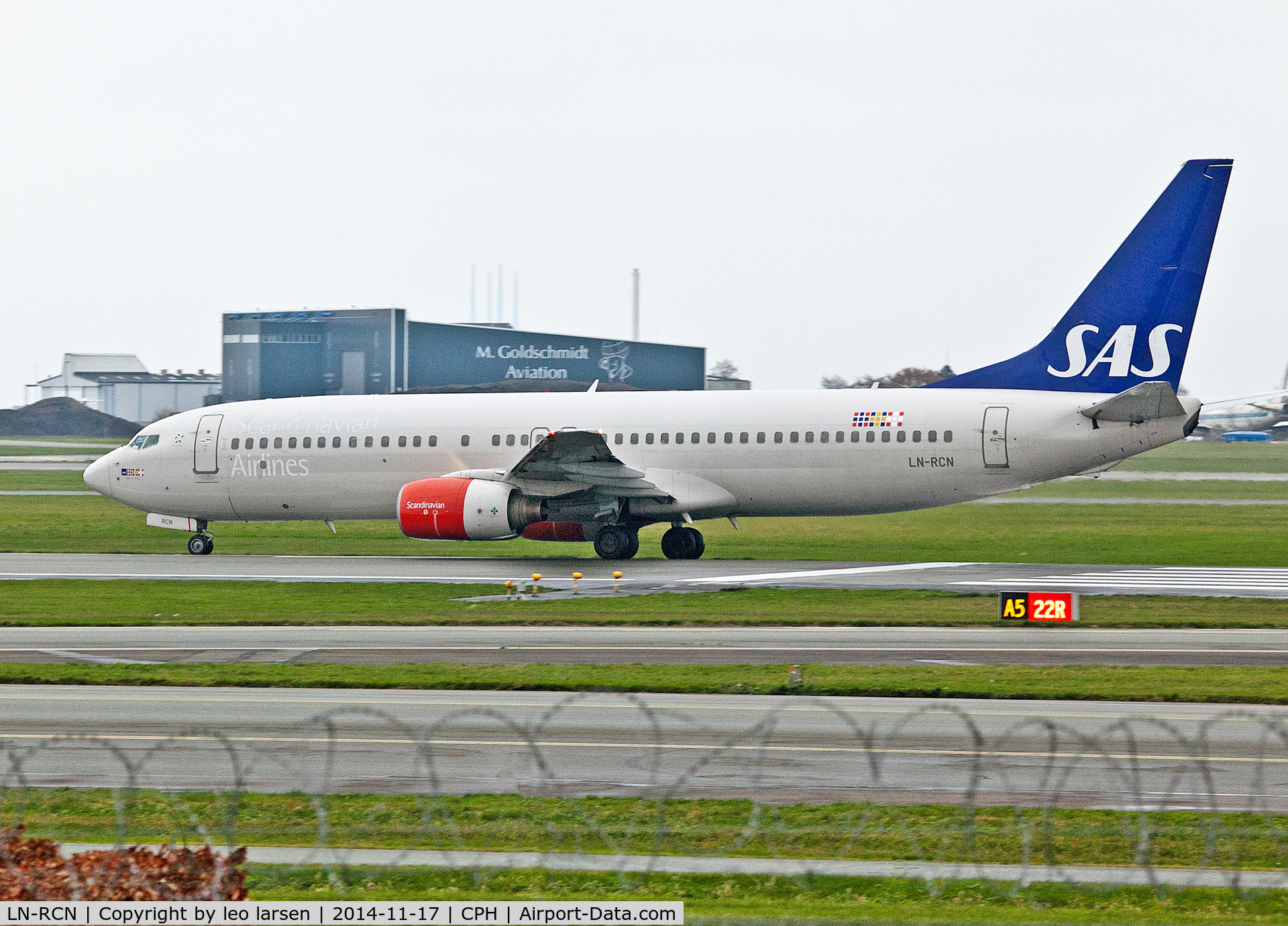 LN-RCN, 2000 Boeing 737-883 C/N 28318, Copenhagen 17.11.2014