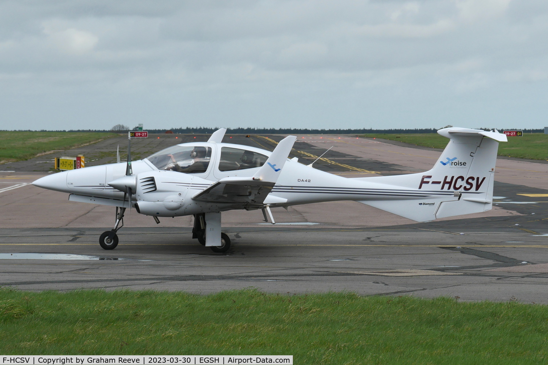 F-HCSV, 2008 Diamond DA-42 Twin Star C/N 42.371, Just landed at Norwich.