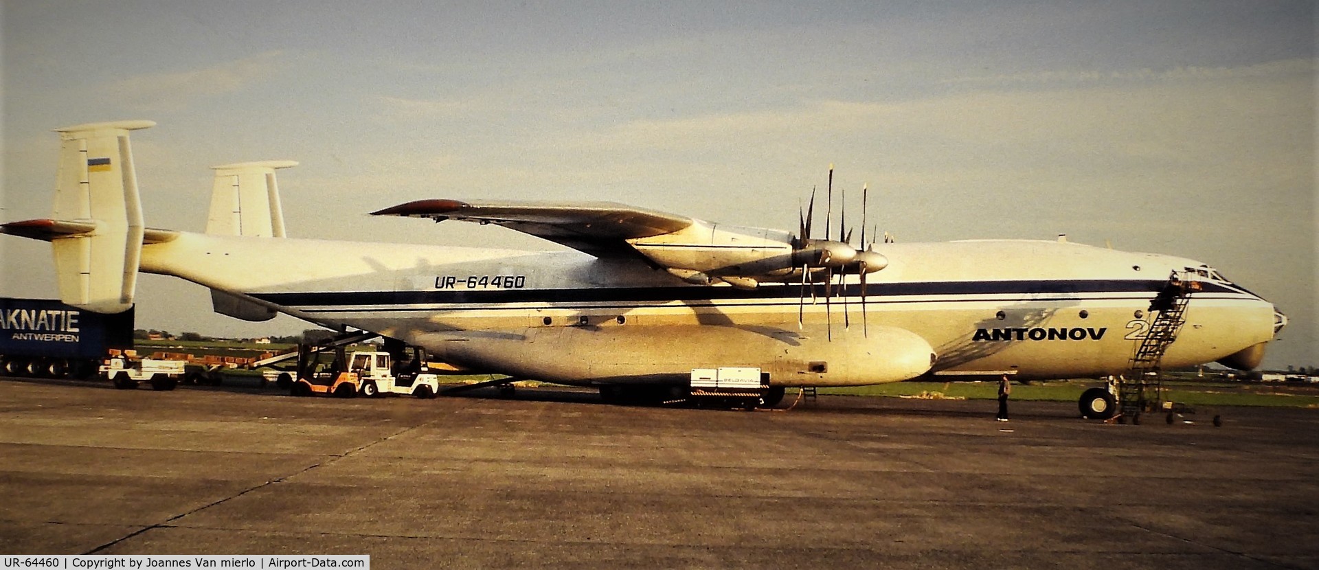 UR-64460, 1966 Antonov An-22 C/N 6340103, Slide scan