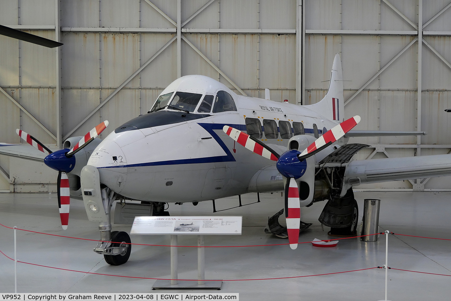 VP952, De Havilland DH-104 Devon C.2 C/N 04048, On display at the RAF Museum, Cosford.