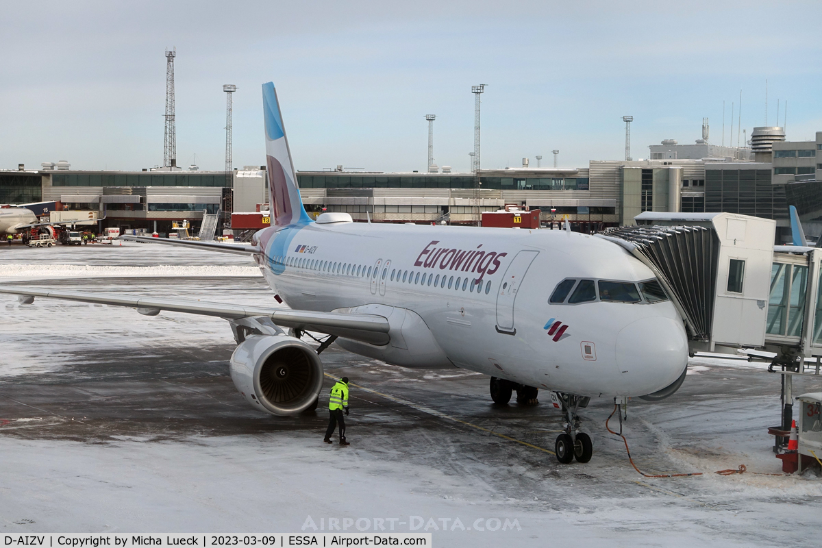D-AIZV, 2013 Airbus A320-214 C/N 5658, At Arlanda