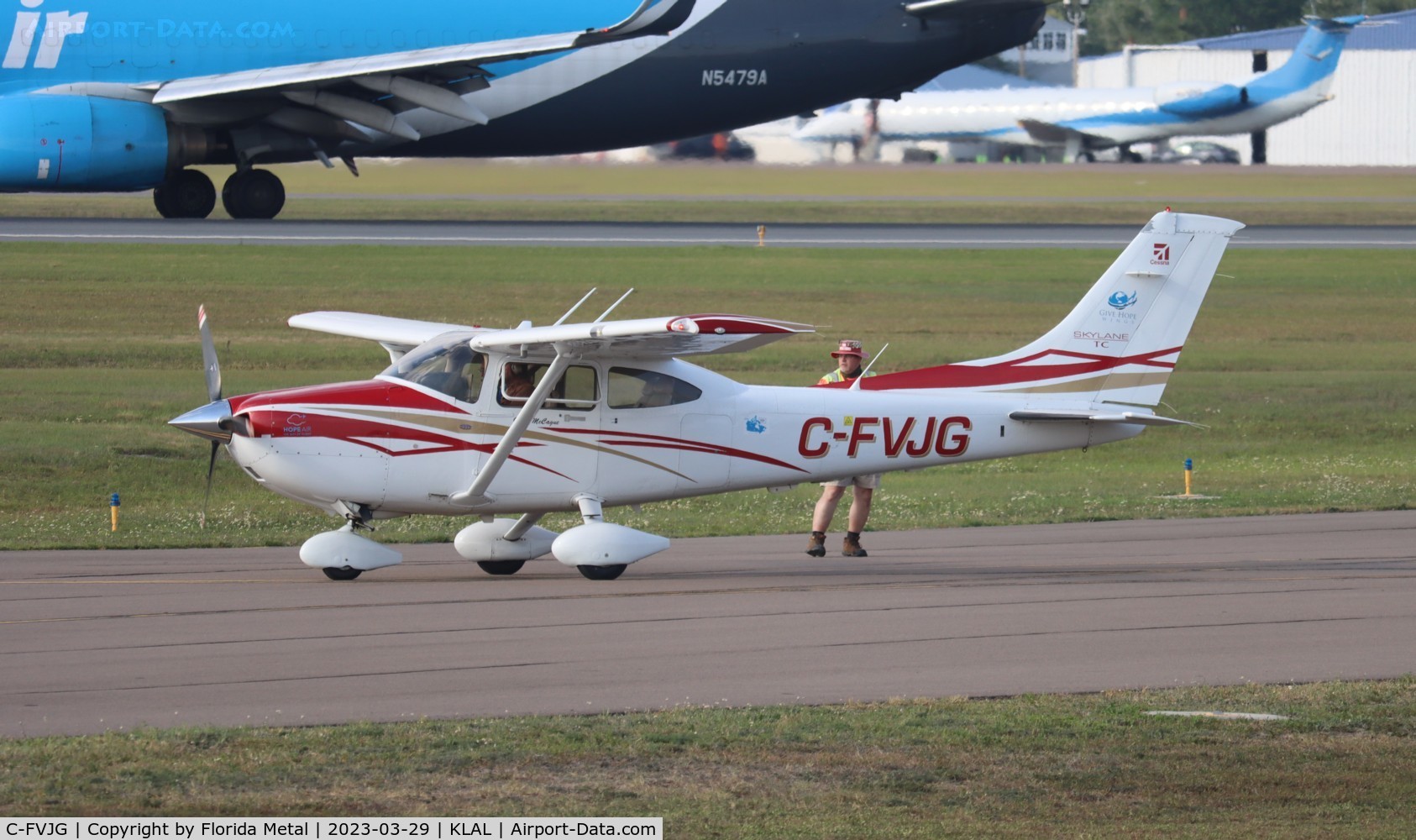 C-FVJG, Cessna T182T Turbo Skylane C/N T18208712, Cessna 182T zx