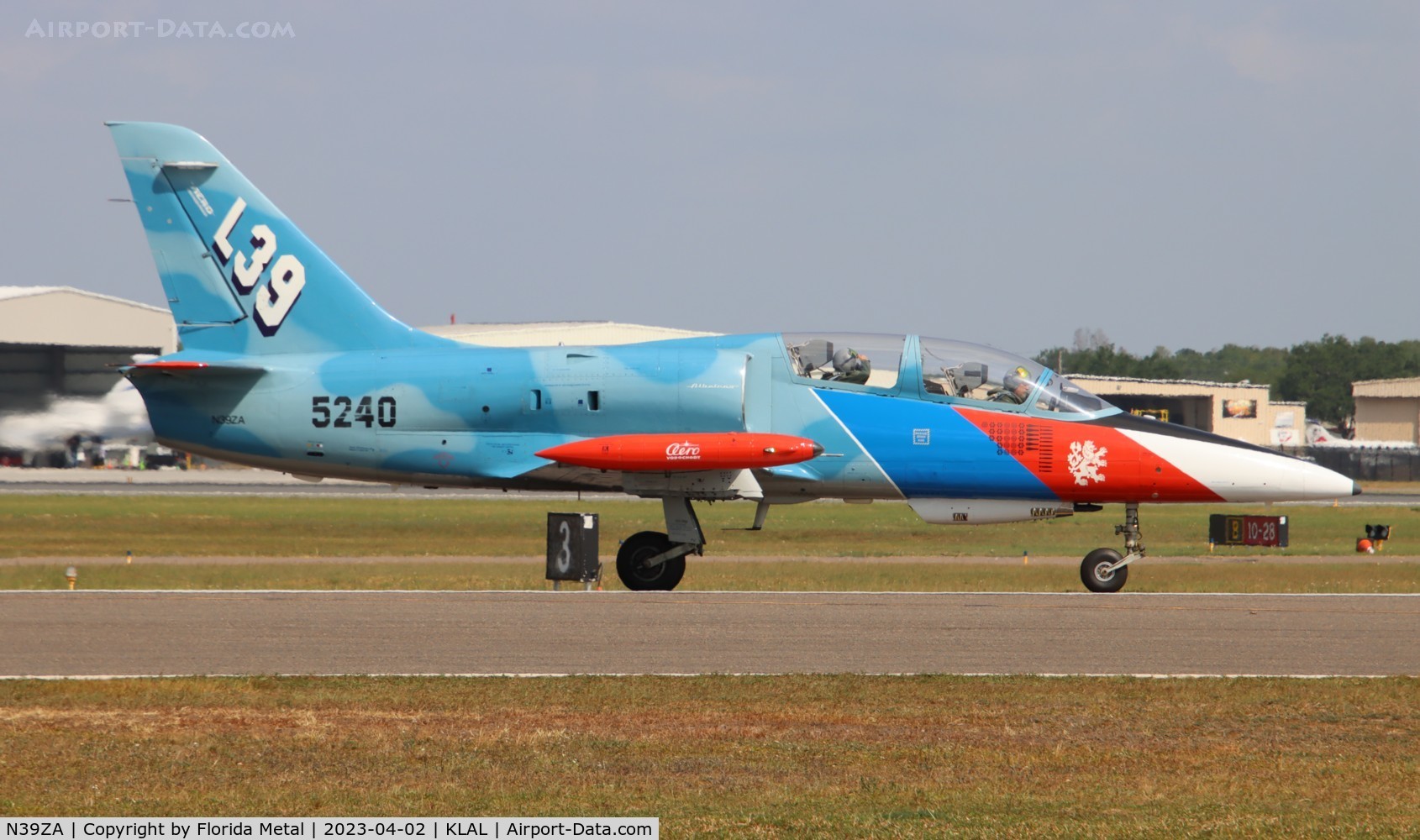 N39ZA, Aero L-39ZA Albatros C/N 5240, L-39 zx