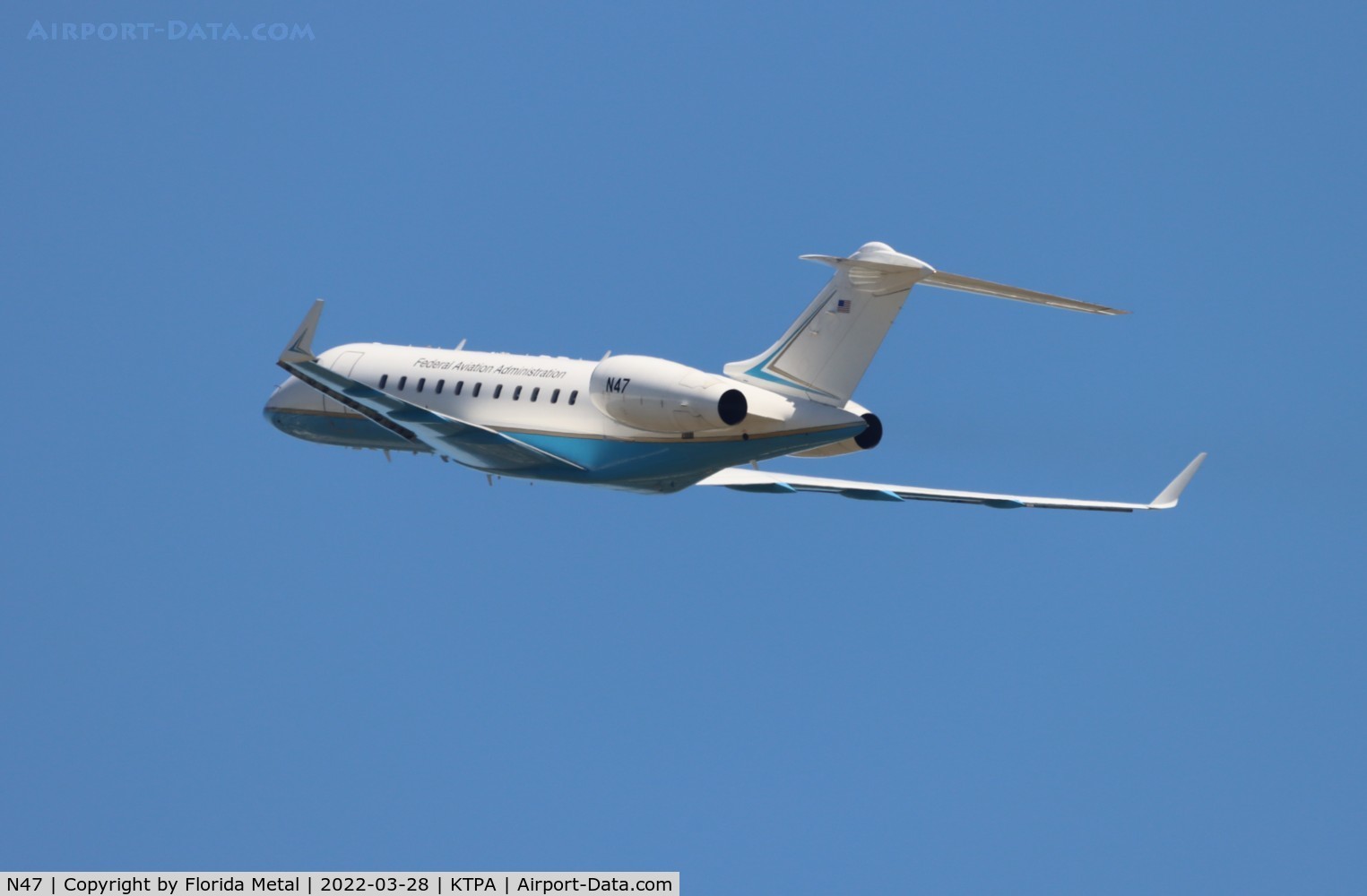 N47, 2005 Bombardier BD-700-1A10 Global 5000 C/N 9160, FAA zx