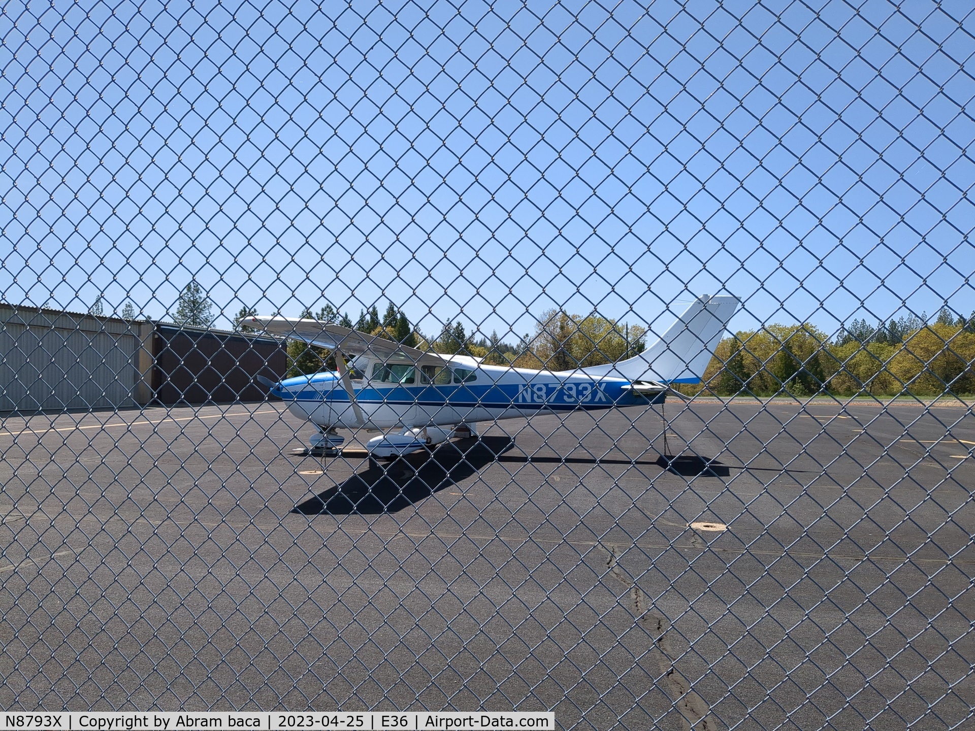 N8793X, 1961 Cessna 182D Skylane C/N 182-53193, Georgetown airport