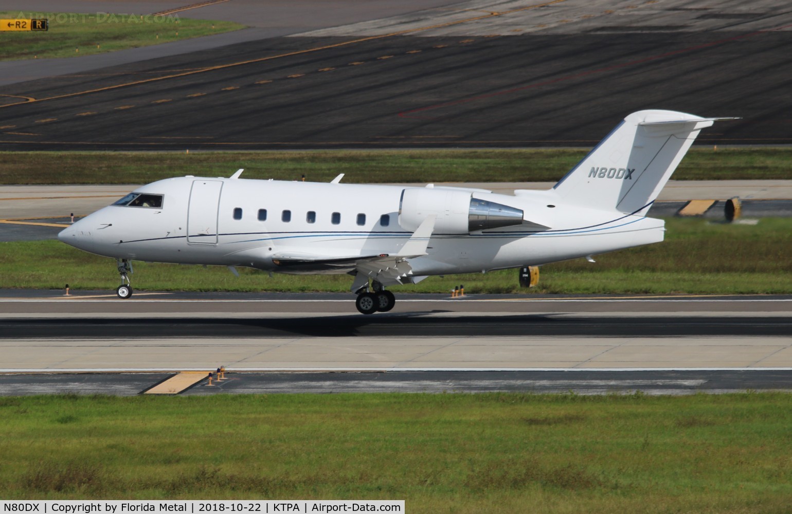 N80DX, 1998 Bombardier Challenger 604 (CL-600-2B16) C/N 5365, Challenger 604 zx