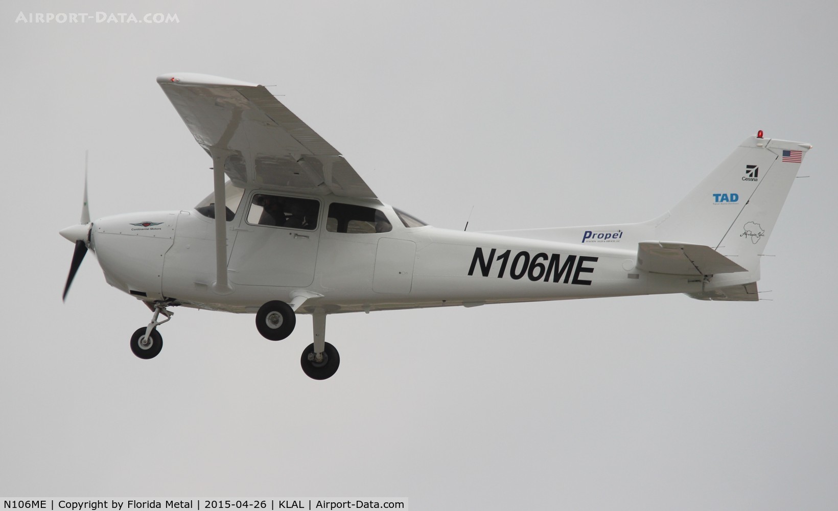 N106ME, 2000 Cessna 172S C/N 172S8479, C172S zx