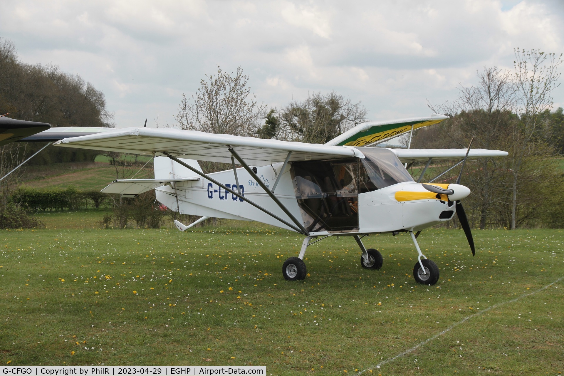 G-CFGO, 2008 Skyranger Swift 912S(1) C/N BMAA/HB/574, G-CFGO 2008 Skyranger Swift 912S(1) Popham