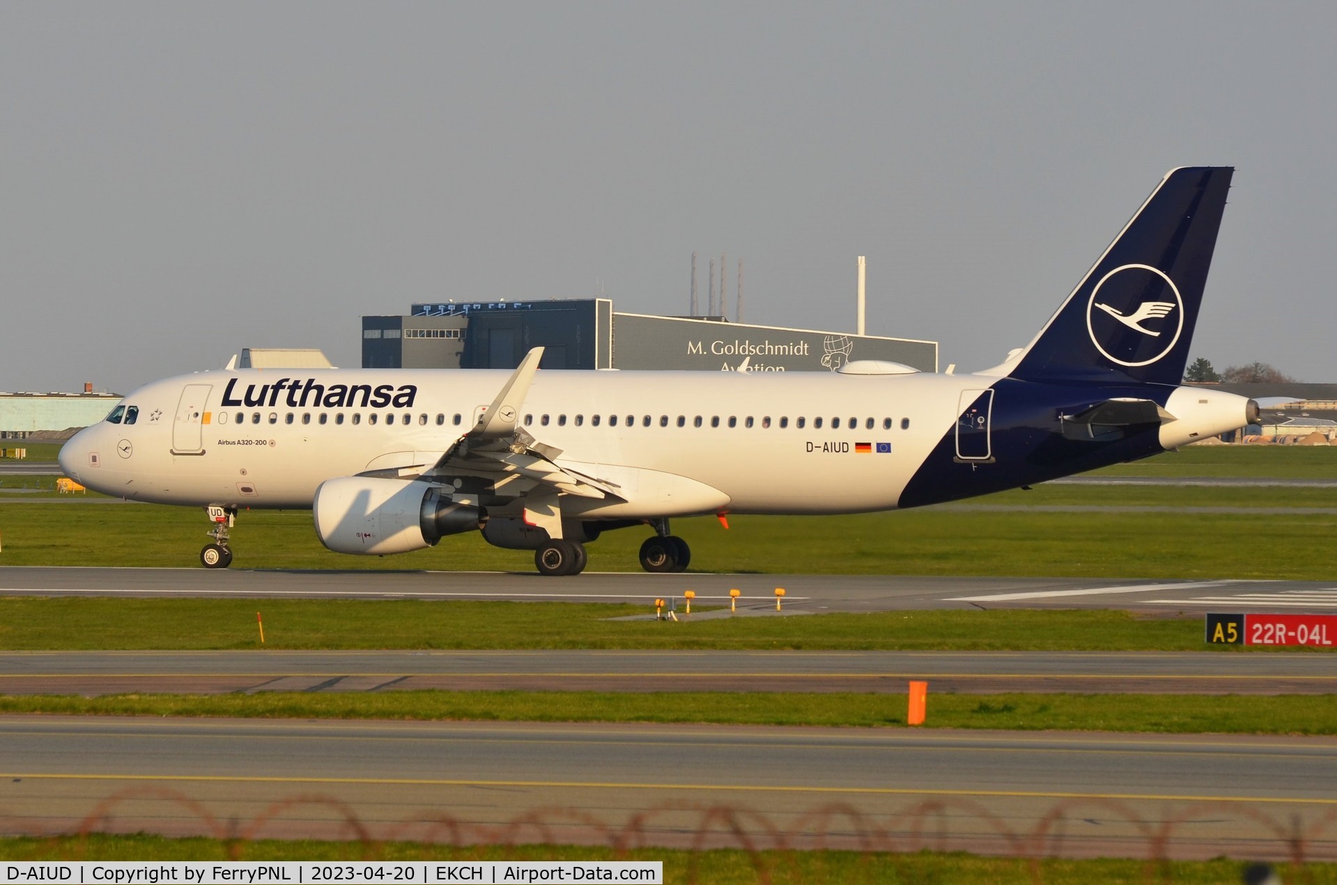 D-AIUD, 2014 Airbus A320-214 C/N 6033, rrival of Lufthansa A320