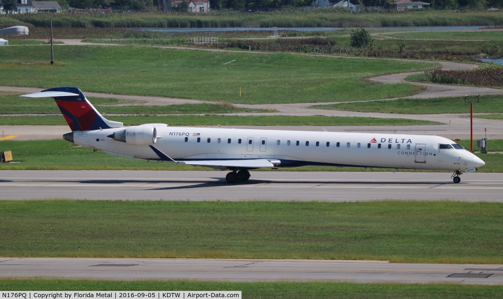 N176PQ, 2008 Bombardier CRJ-900ER (CL-600-2D24) C/N 15176, EXP/DAL CRJ9 zx