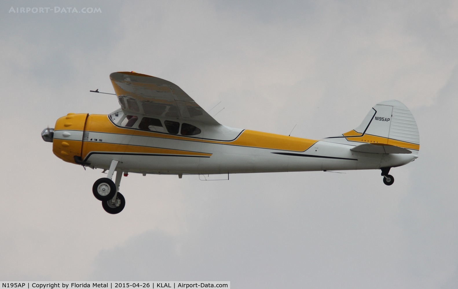 N195AP, 1951 Cessna 195A C/N 7684, C195 zx