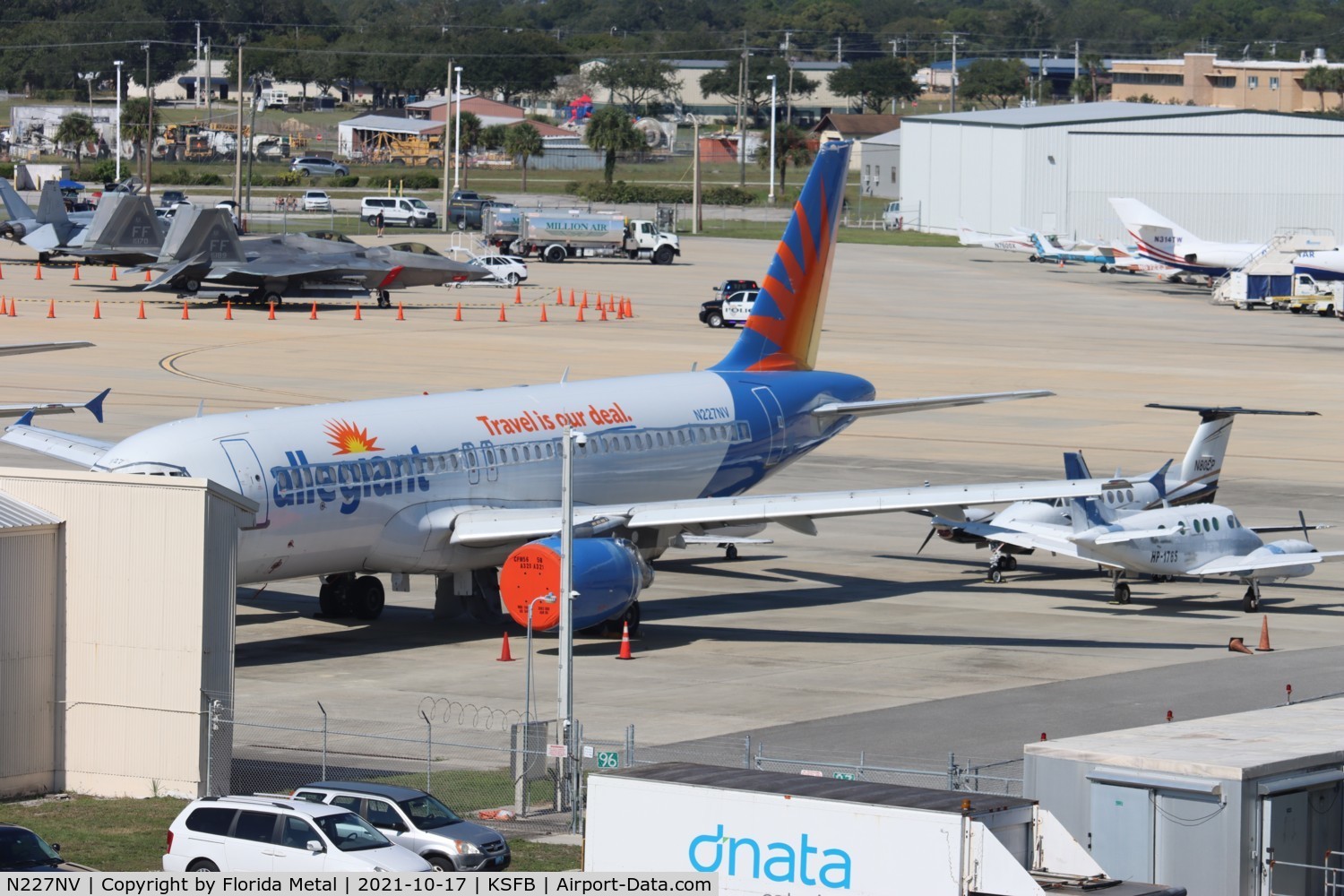 N227NV, 1997 Airbus A320-214 C/N 714, AAY A320 zx