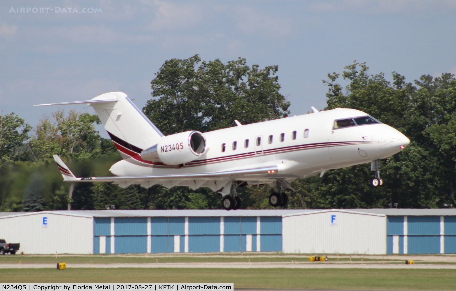 N234QS, 2017 Bombardier Challenger 650 (CL-600-2B16) C/N 6097, Challenger 650 zx