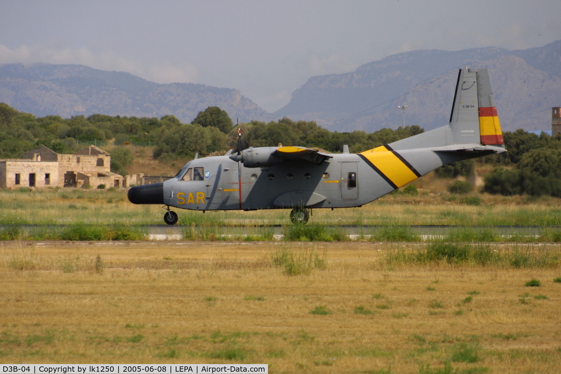 D3B-04, CASA C212-200 C/N 259, Landed at Palma de Mallorca on June 8 2005